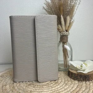 A6 binder dream beige
